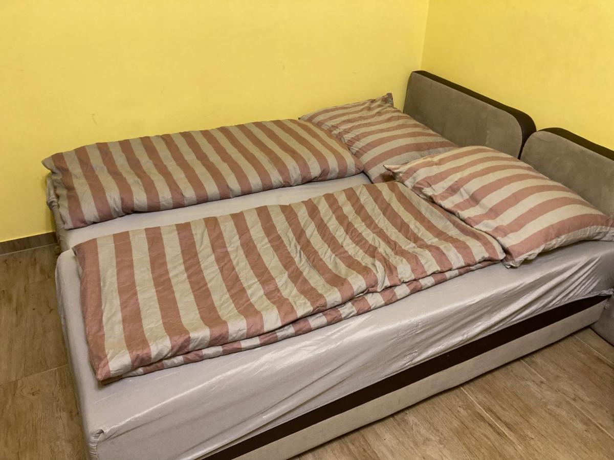 Roland Apartmant Zuglo Budapest Exterior foto